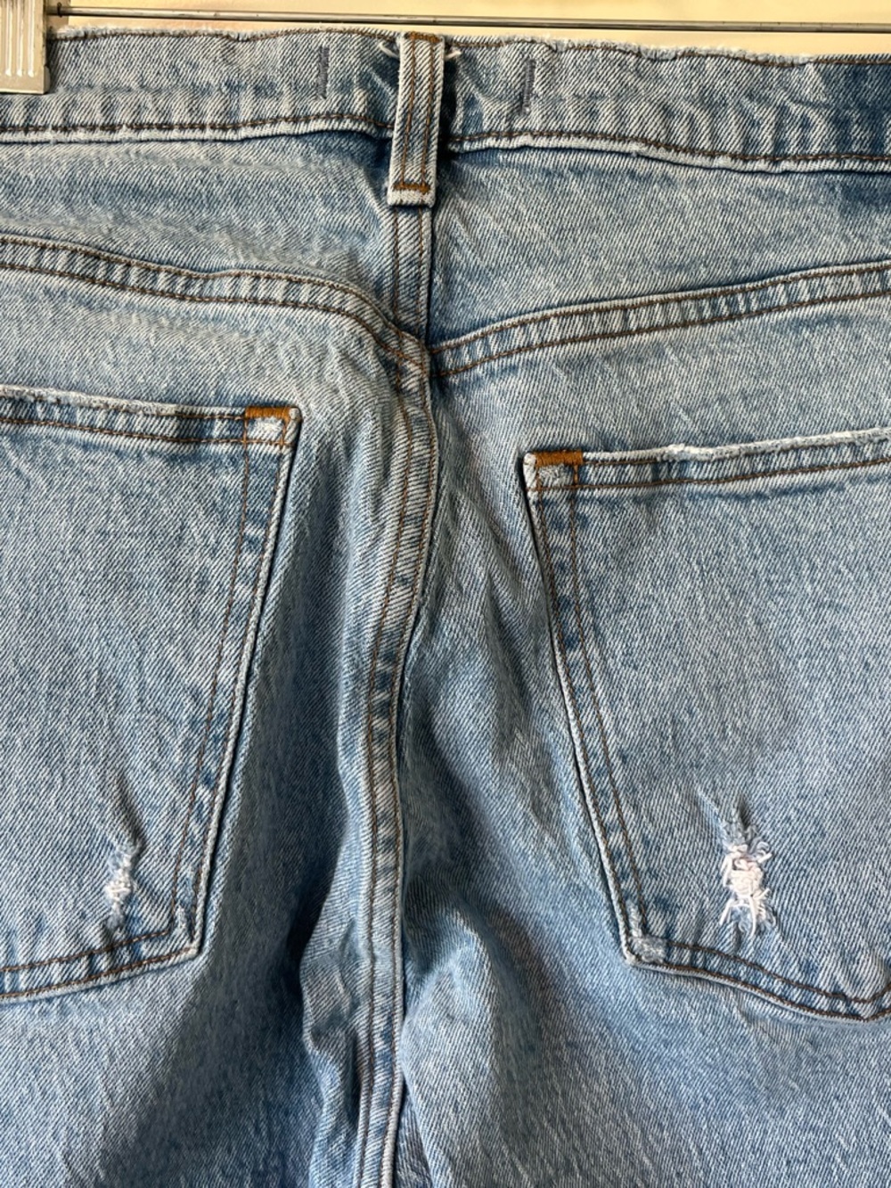 Abercrombie & Fitch Light Blue High-Rise Straight Jeans - Picture 3 of 4